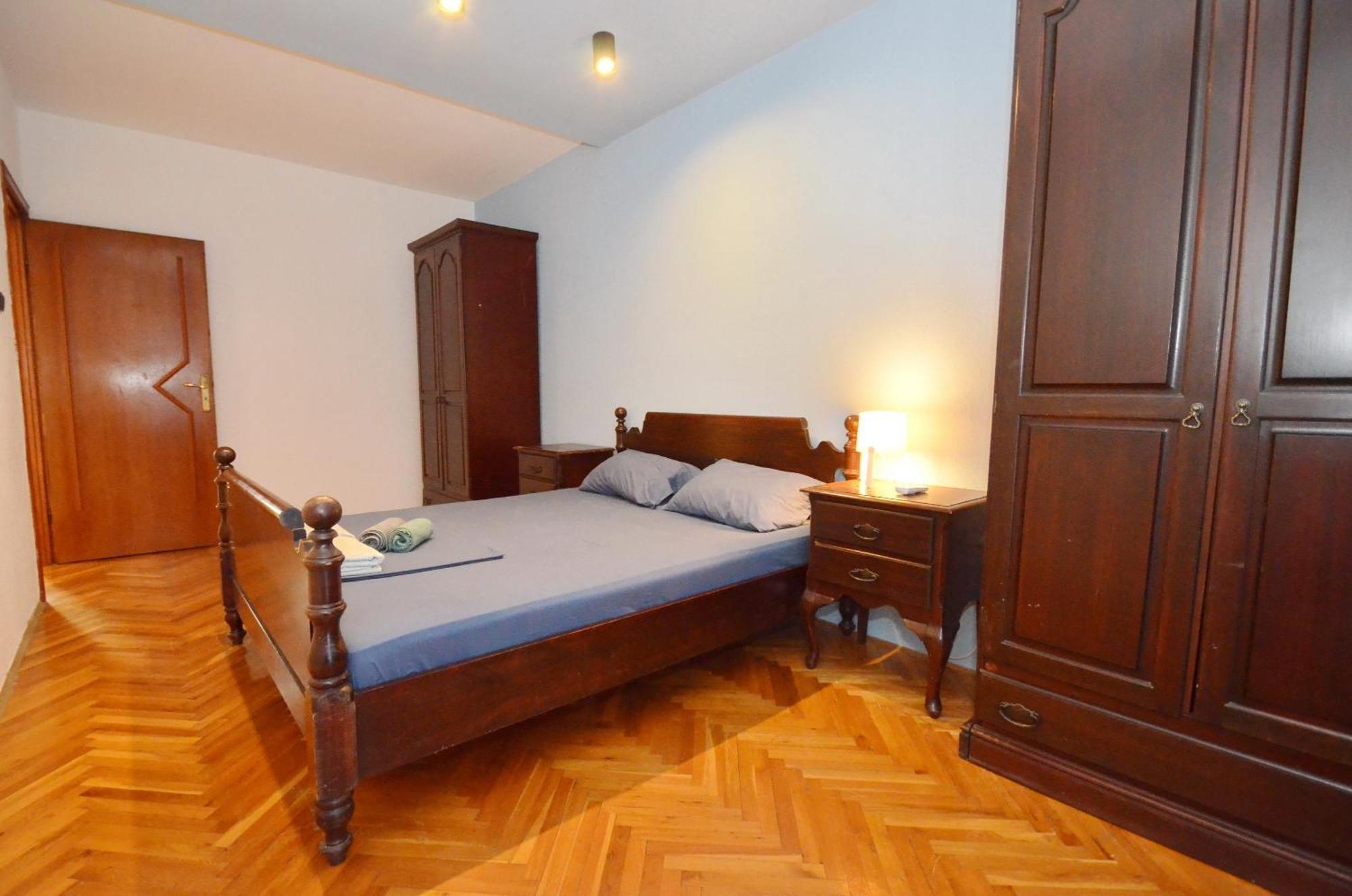 Bugi Apartman Kotor Kültér fotó