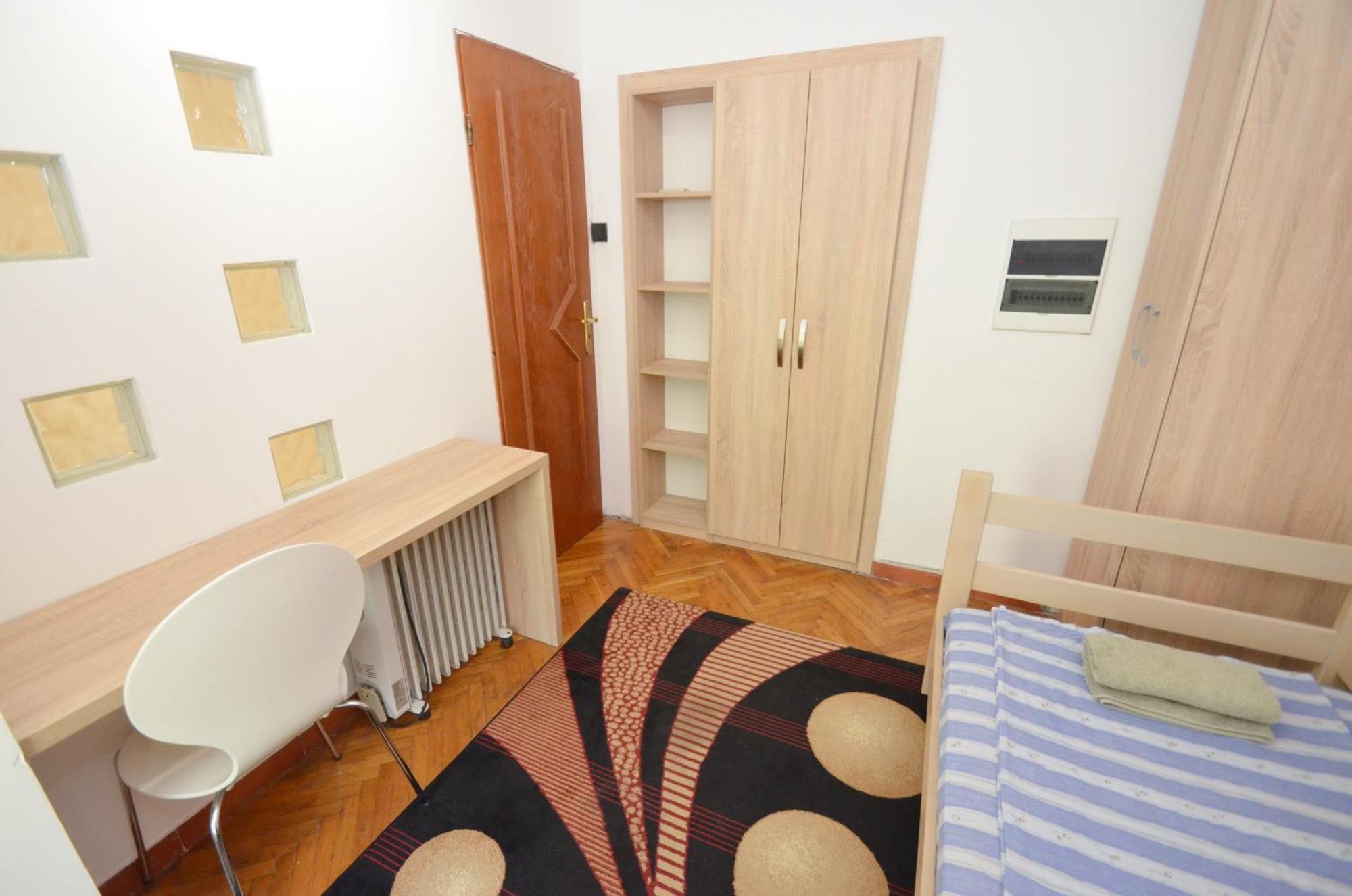Bugi Apartman Kotor Szoba fotó