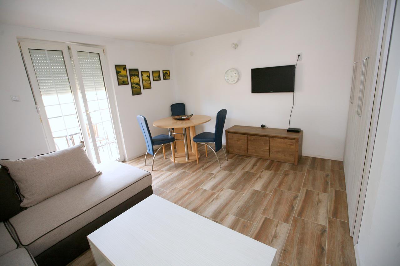 Bugi Apartman Kotor Kültér fotó