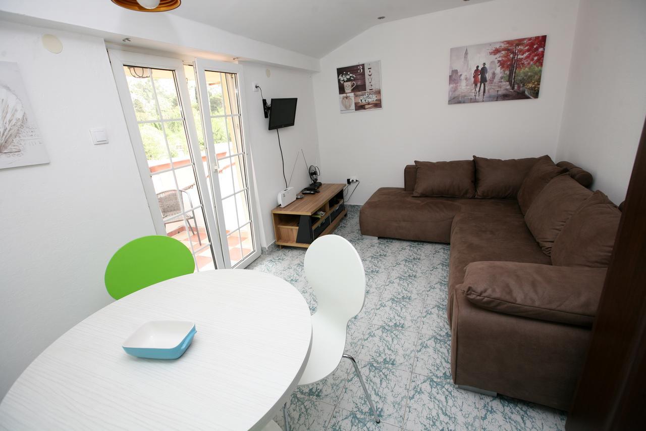 Bugi Apartman Kotor Kültér fotó