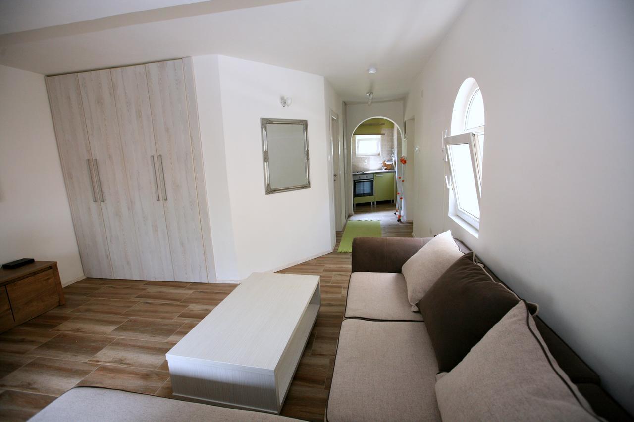 Bugi Apartman Kotor Kültér fotó